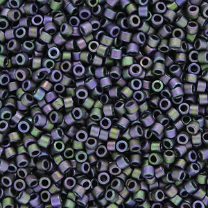 DB1053 Metallic Matte Iris Plum Emerald Gold