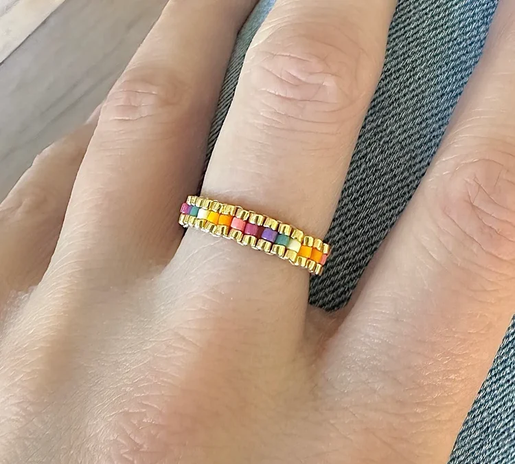 Mastering Ladder Stitch: A Step-by-Step Bead Weaving Tutorial